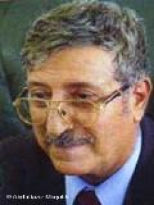 عبدالعزيزالمقالح