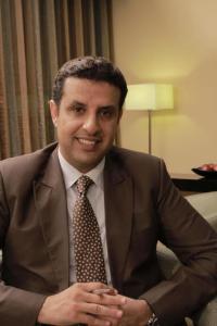 عادل اليافعي